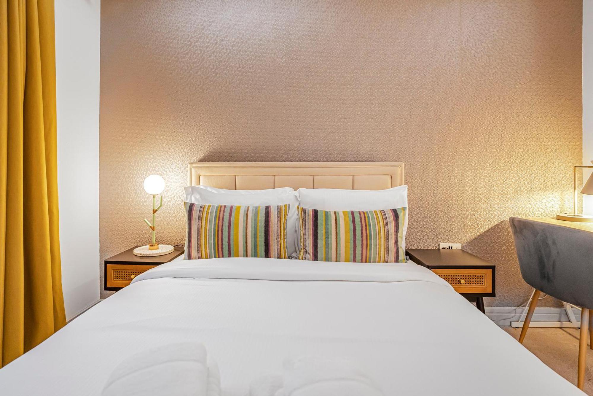 Stylish Modern Apartments By Livestay Short Lets & Serviced Accommodation London Nw6 Exterior photo