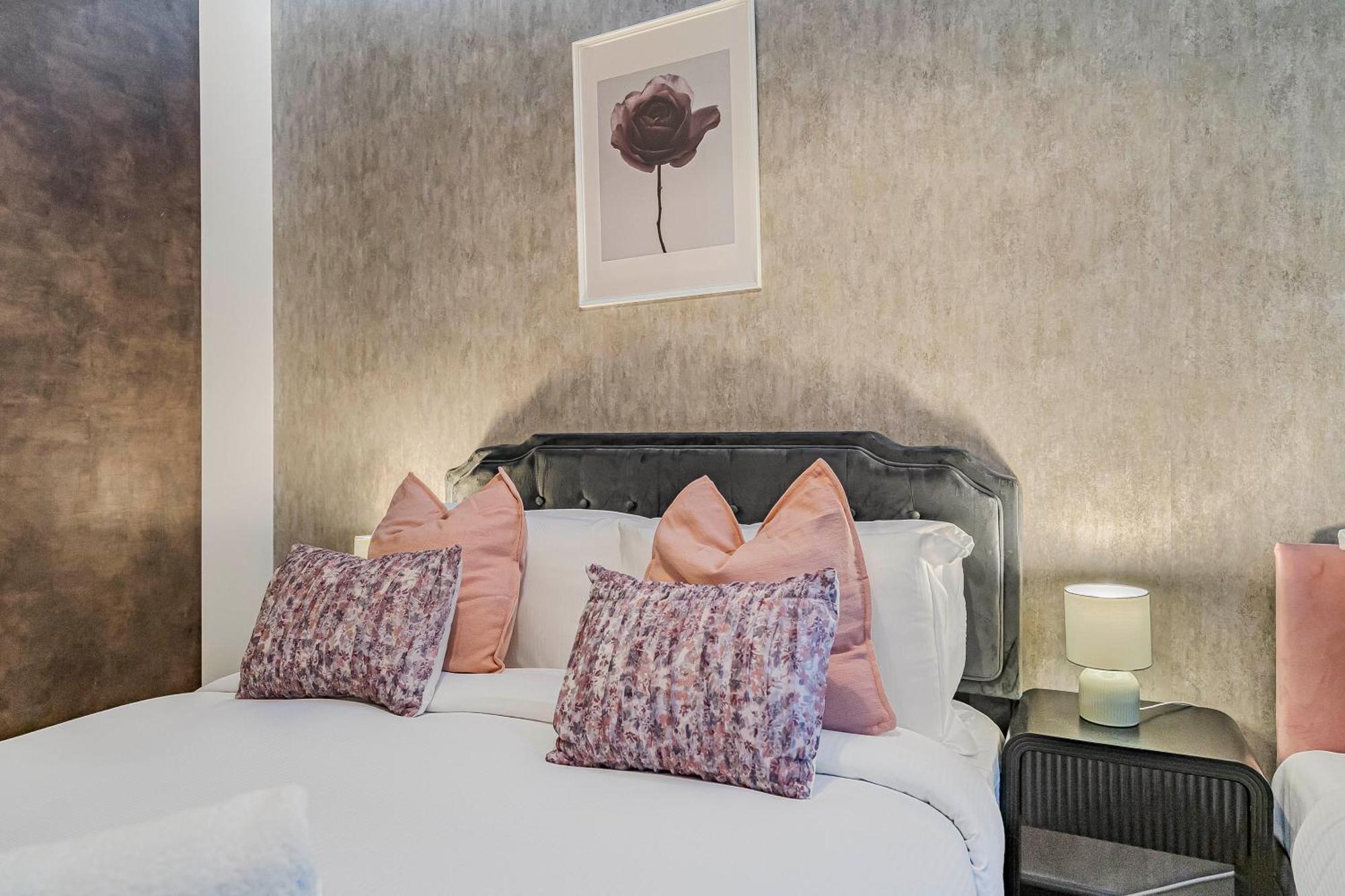 Stylish Modern Apartments By Livestay Short Lets & Serviced Accommodation London Nw6 Exterior photo